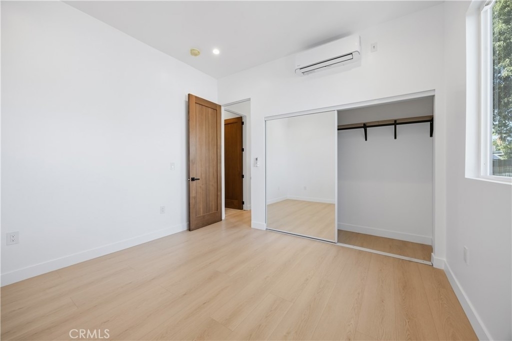 7700 1/2 Lasaine Avenue - Photo 5