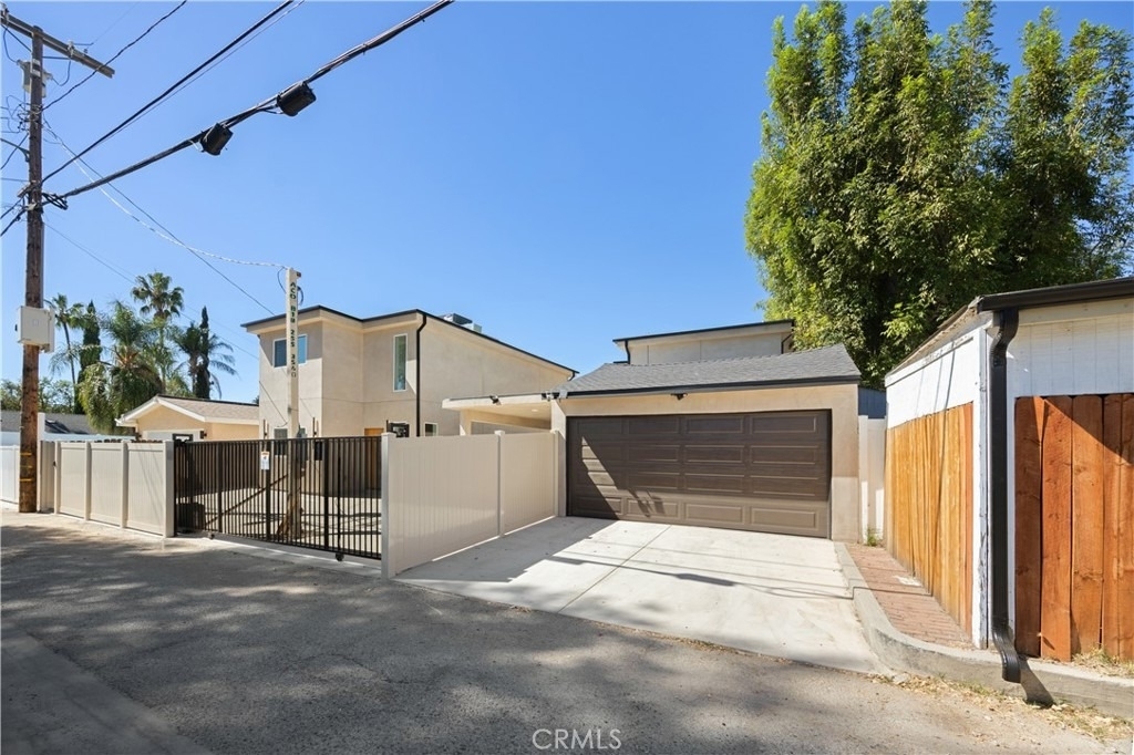 7702 Lasaine Avenue - Photo 24
