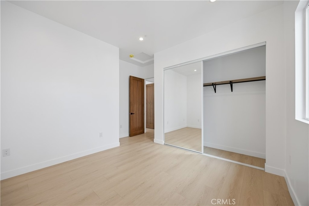 7700 Lasaine Avenue - Photo 12