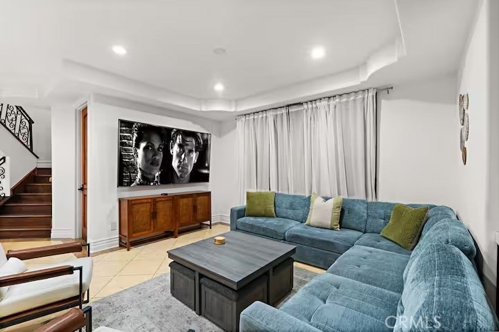 16806 Addison Street - Photo 5