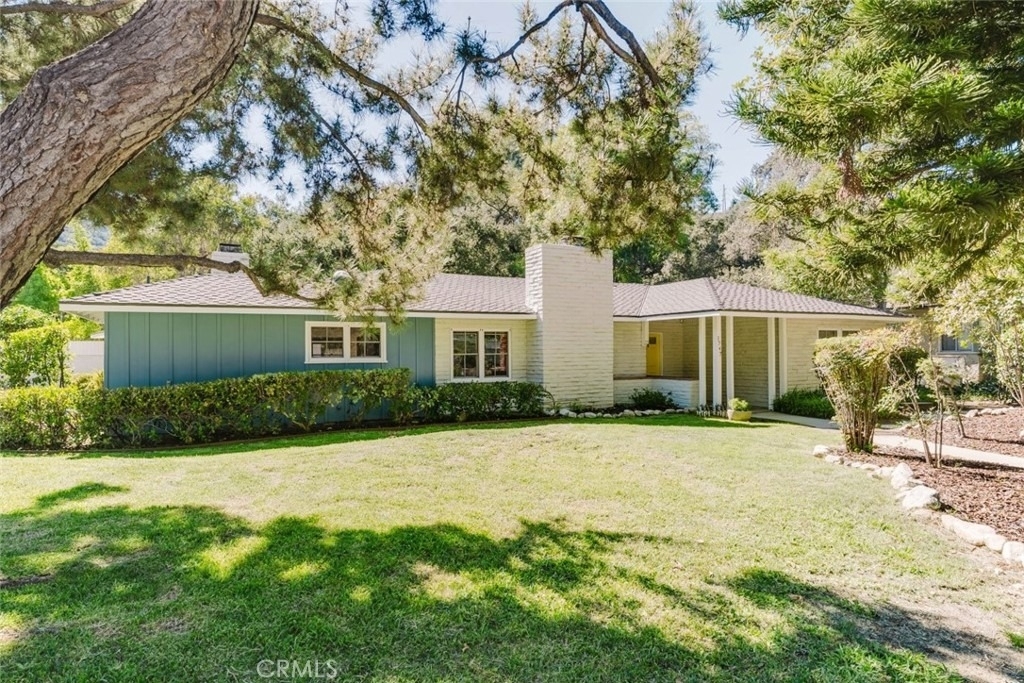 3747 El Lado Drive - Photo 4