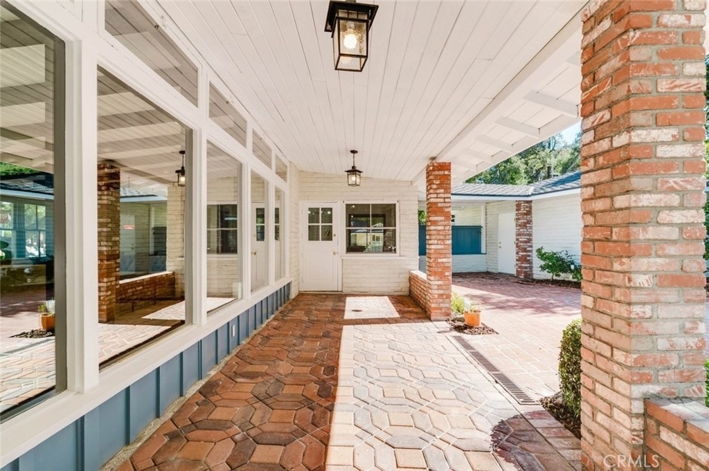3747 El Lado Drive - Photo 32