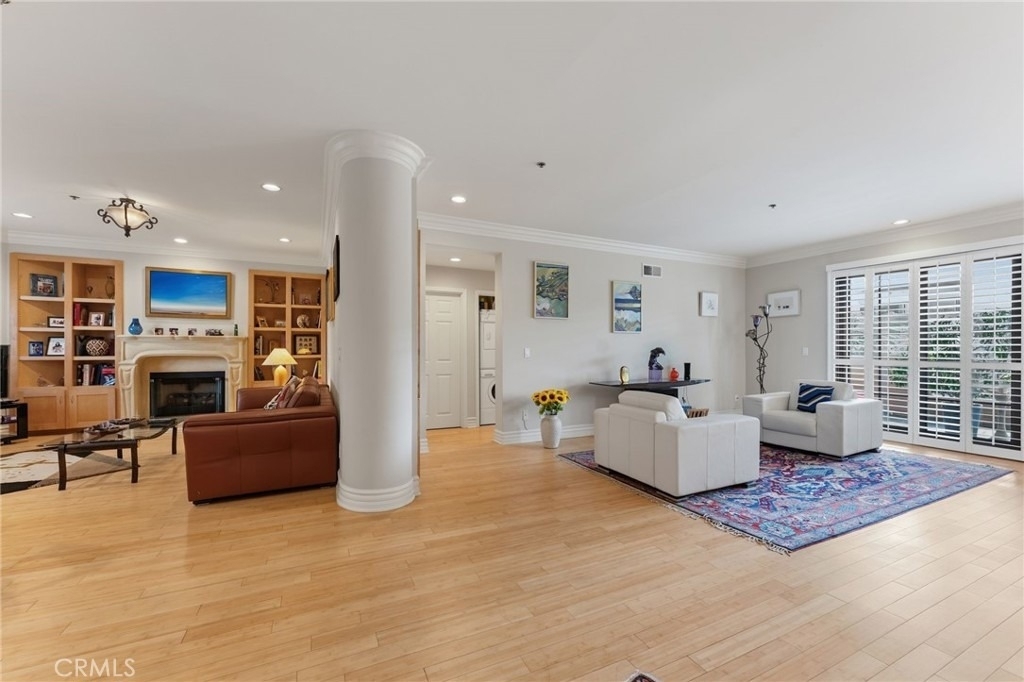 850 N Croft Avenue - Photo 5
