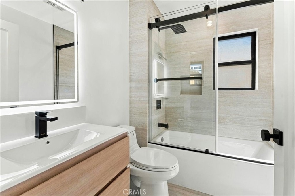 1427 N Bronson Ave - Photo 18