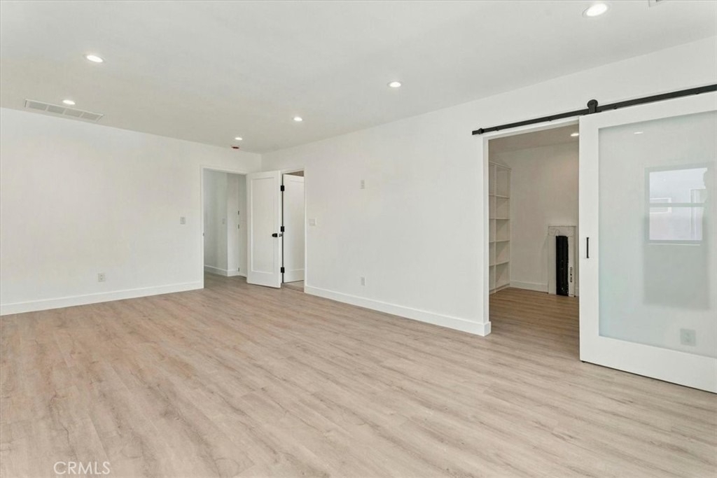 1427 N Bronson Ave - Photo 11