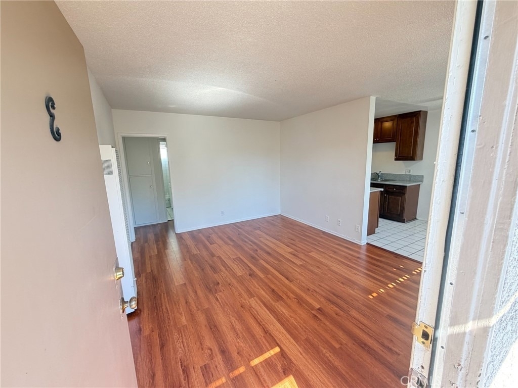 1808 10th Street - Photo 6