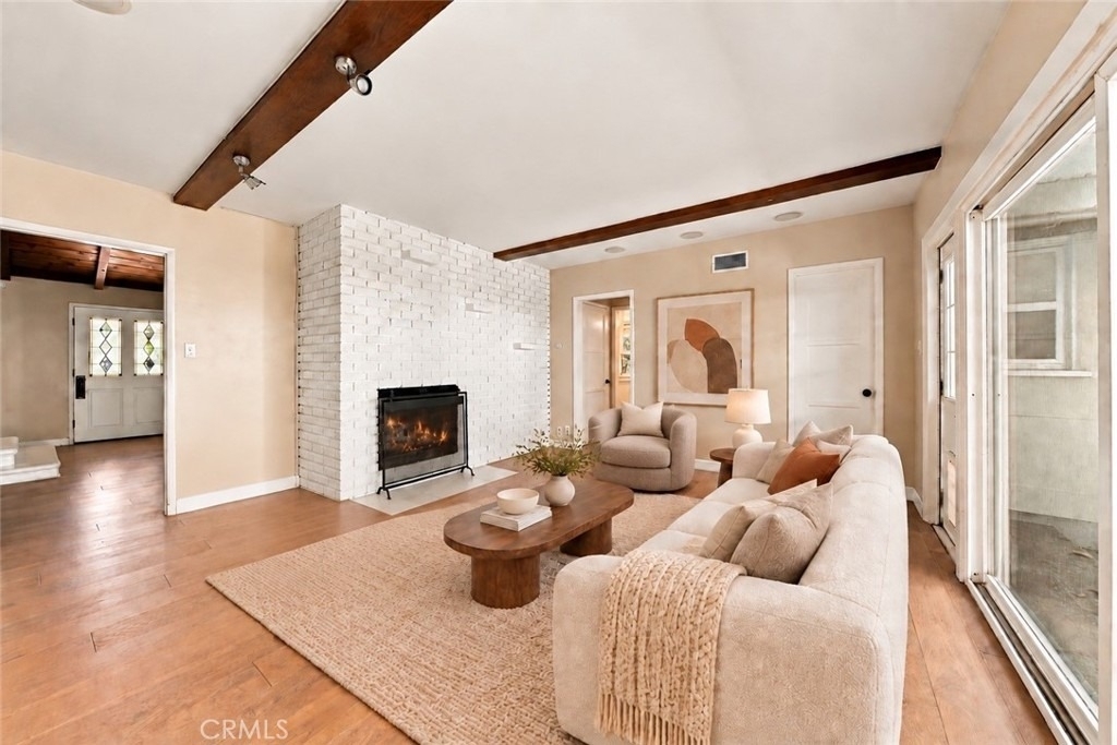13047 Magnolia Boulevard - Photo 17
