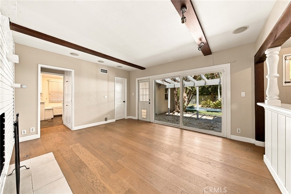 13047 Magnolia Boulevard - Photo 20