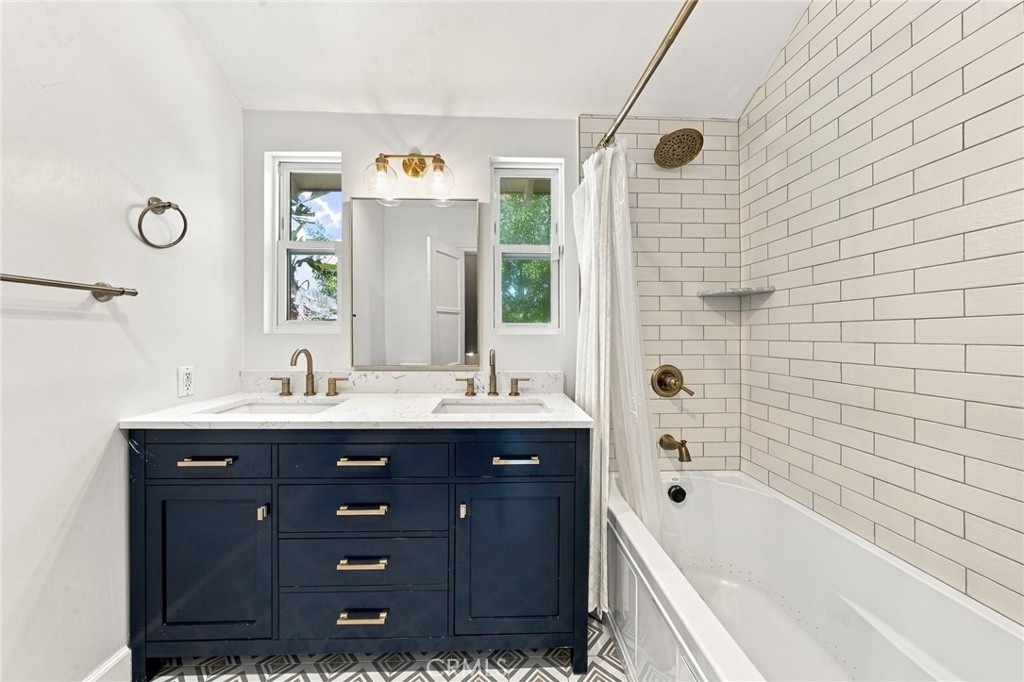 13047 Magnolia Boulevard - Photo 27