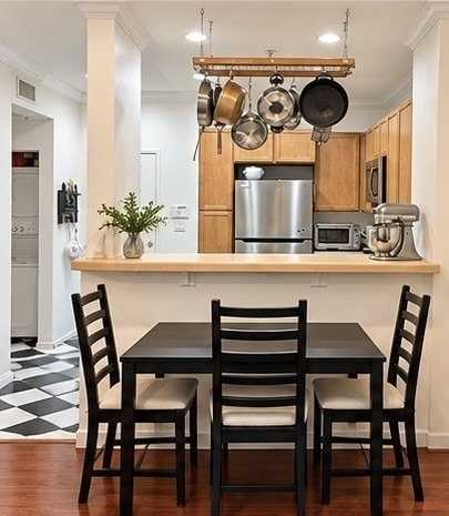 6400 Crescent Park East - Photo 1