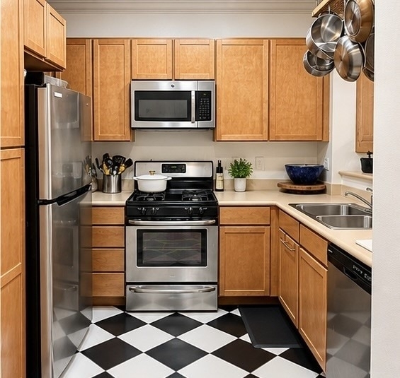 6400 Crescent Park East - Photo 2