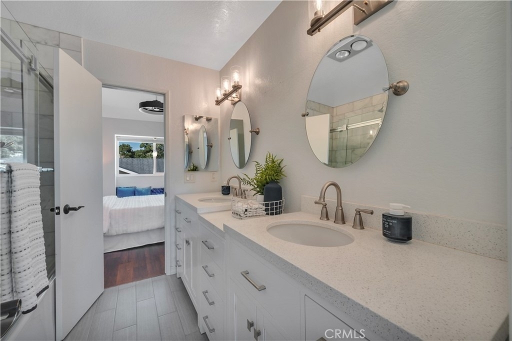 2721 Gramercy Avenue - Photo 15