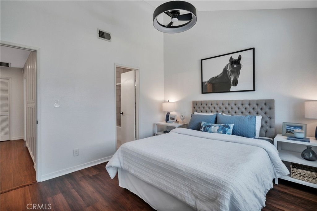 2721 Gramercy Avenue - Photo 12