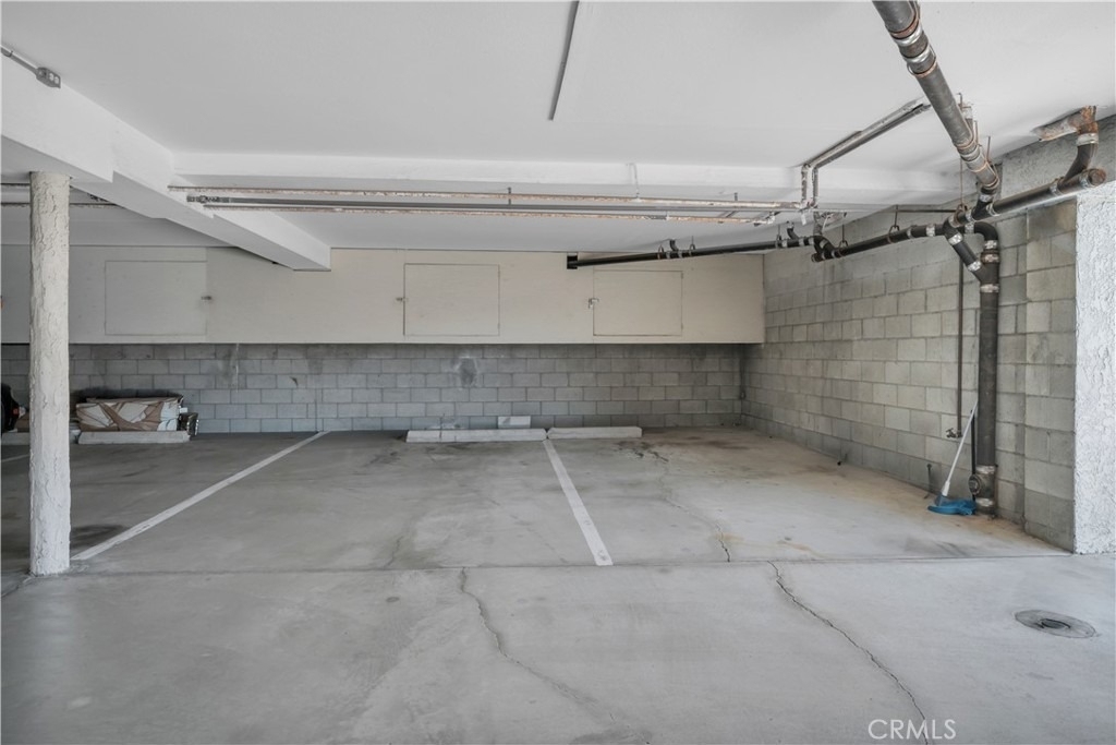 2721 Gramercy Avenue - Photo 23