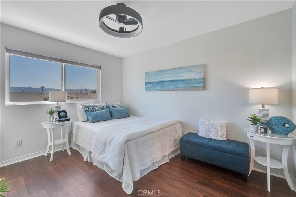 2721 Gramercy Avenue - Photo 17
