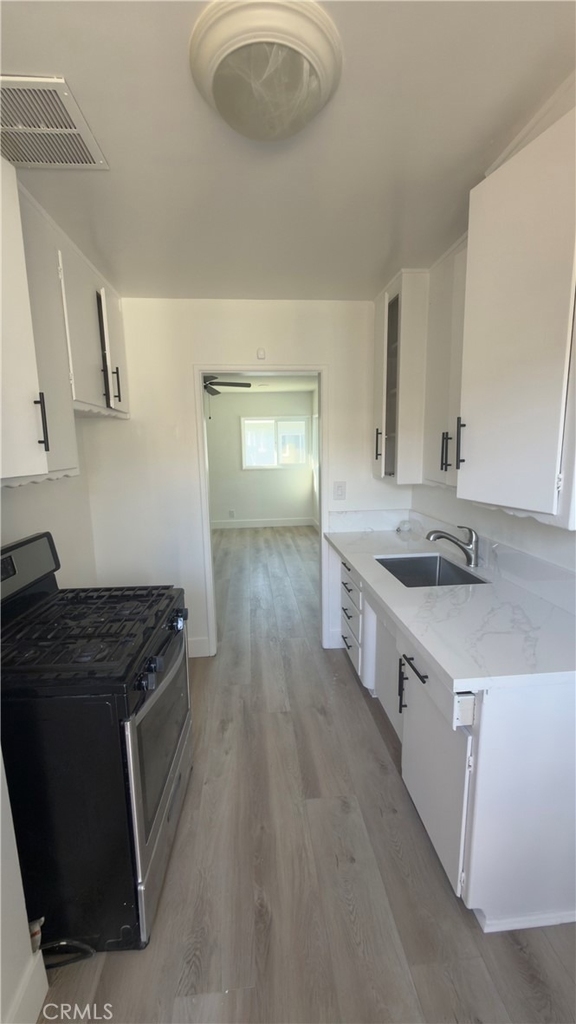 616 N Olive - Photo 0