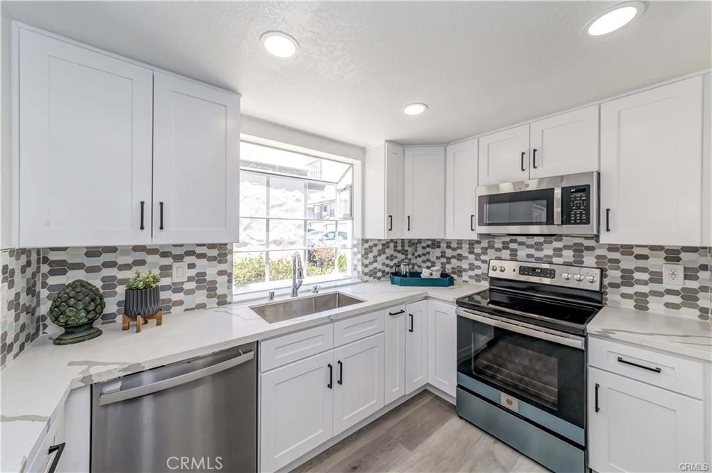 900 W Country View - Photo 4