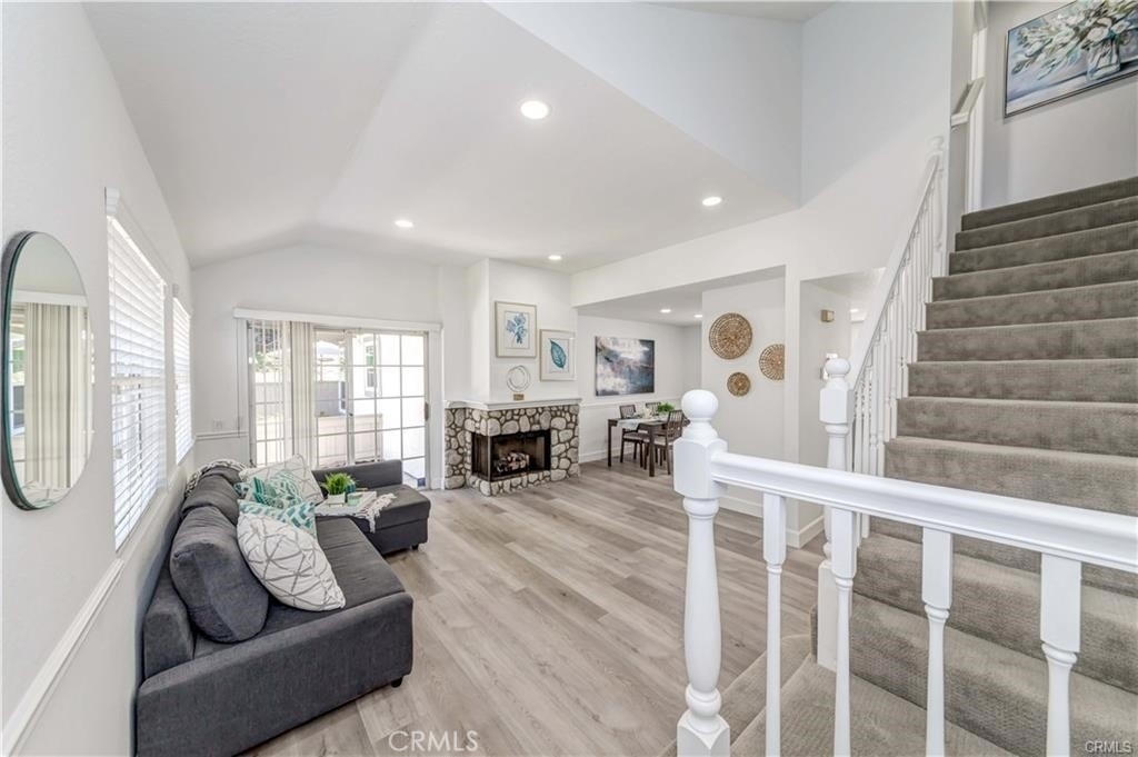 900 W Country View - Photo 1