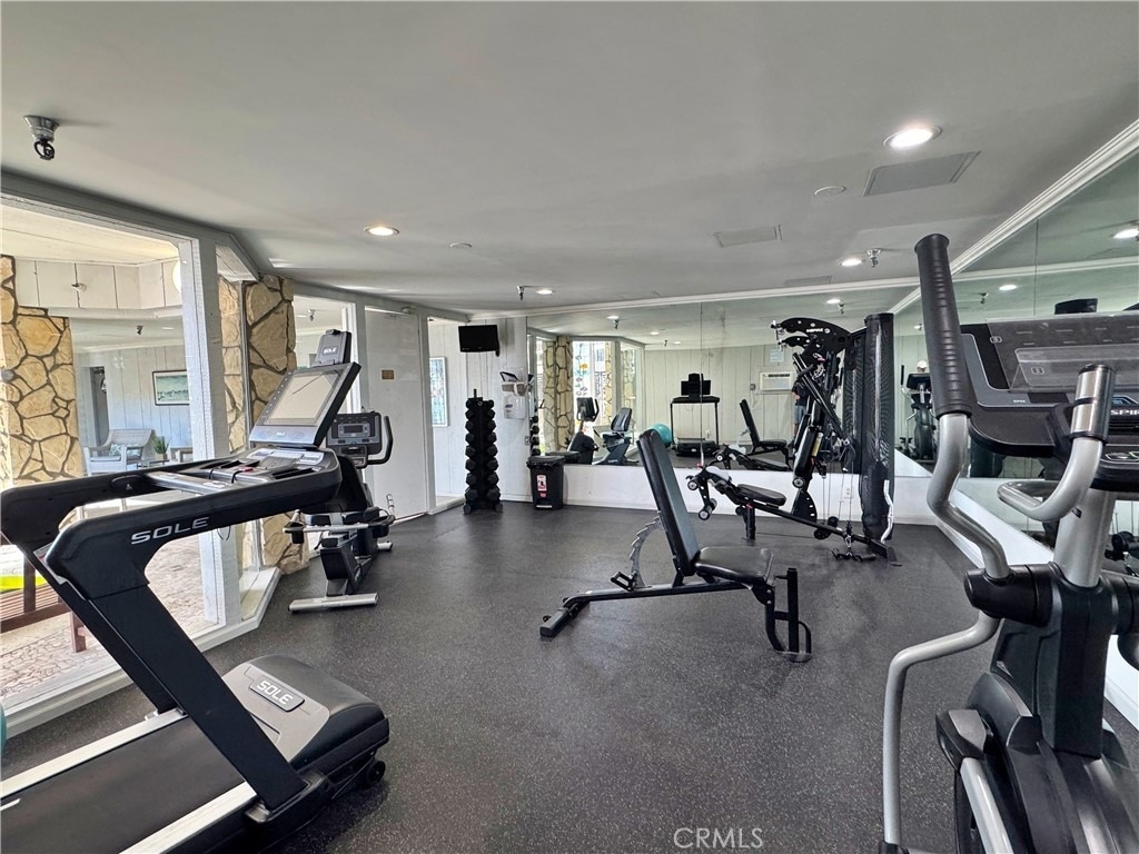 230 S Catalina Avenue - Photo 14