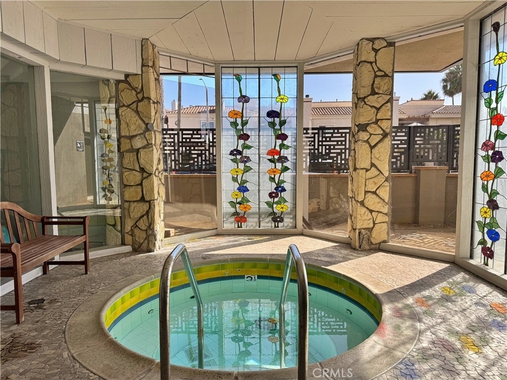 230 S Catalina Avenue - Photo 13