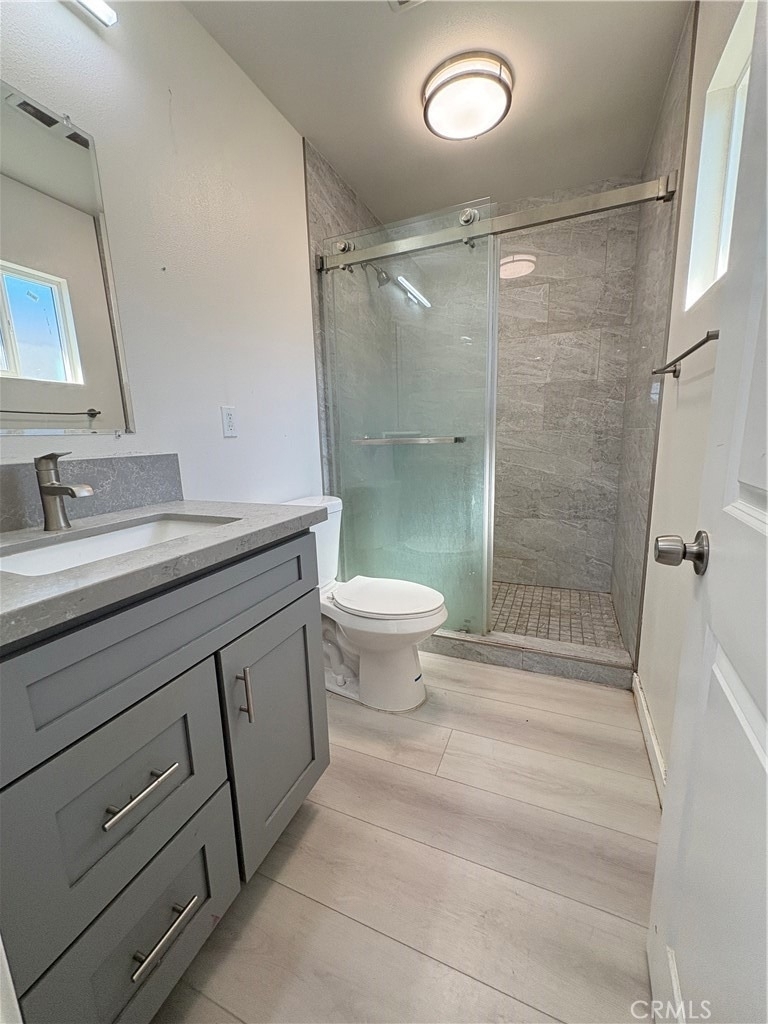 324 E 236th - Photo 4