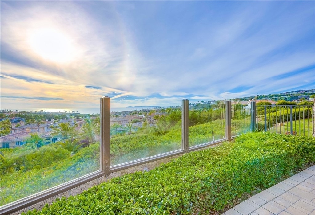 26 Corniche Drive - Photo 2