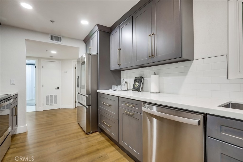 26 Corniche Drive - Photo 20