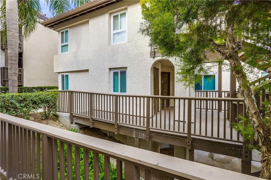 26 Corniche Drive - Photo 3