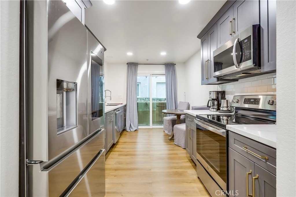 26 Corniche Drive - Photo 14