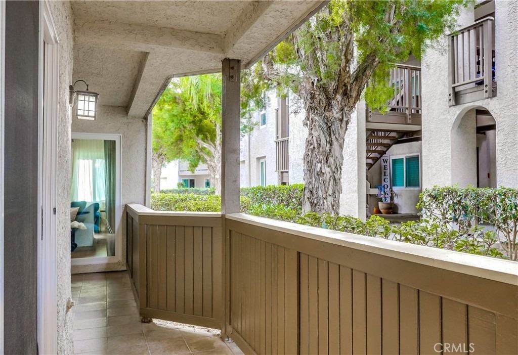 26 Corniche Drive - Photo 38