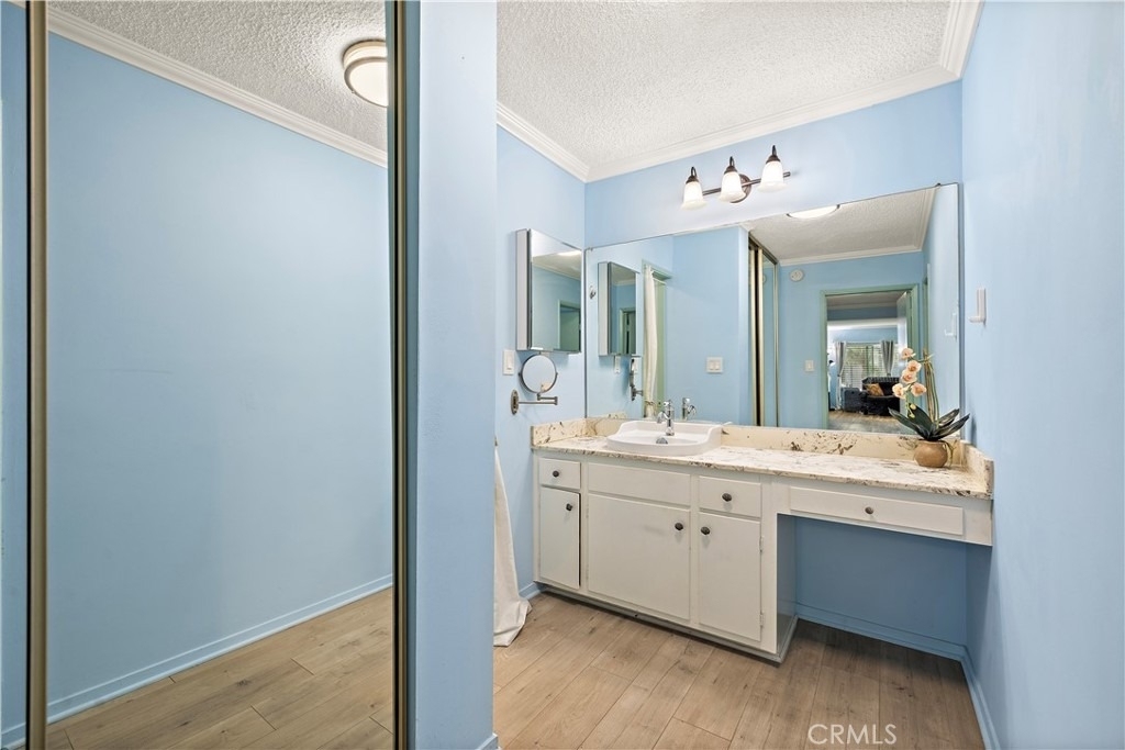 335 Cedar Ave #315 - Photo 17
