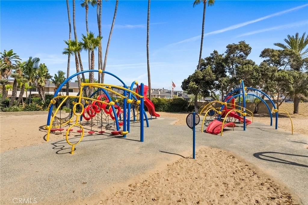 4411 W Coast Highway - Photo 46