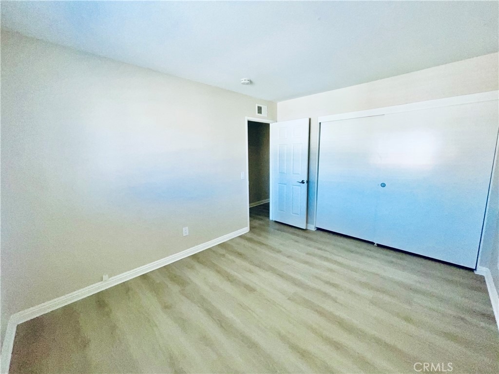 8 Davis - Photo 10