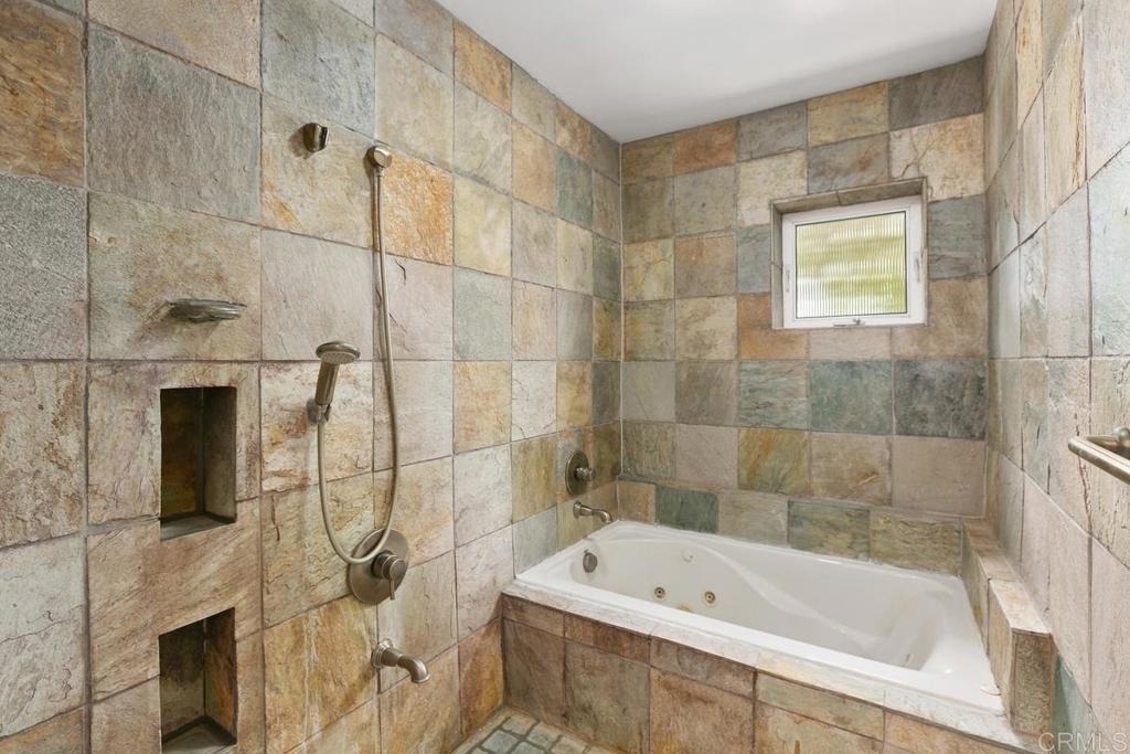 701 Marsolan Avenue - Photo 29