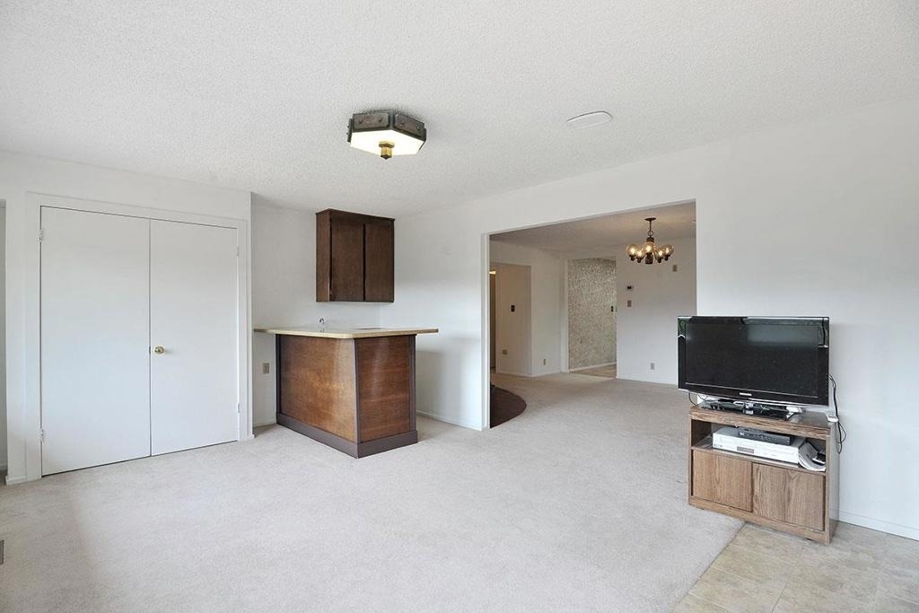 722 Southview Way - Photo 22