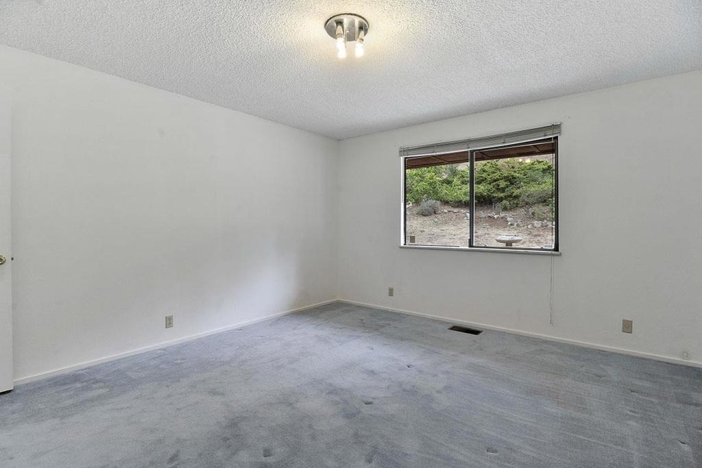 722 Southview Way - Photo 26