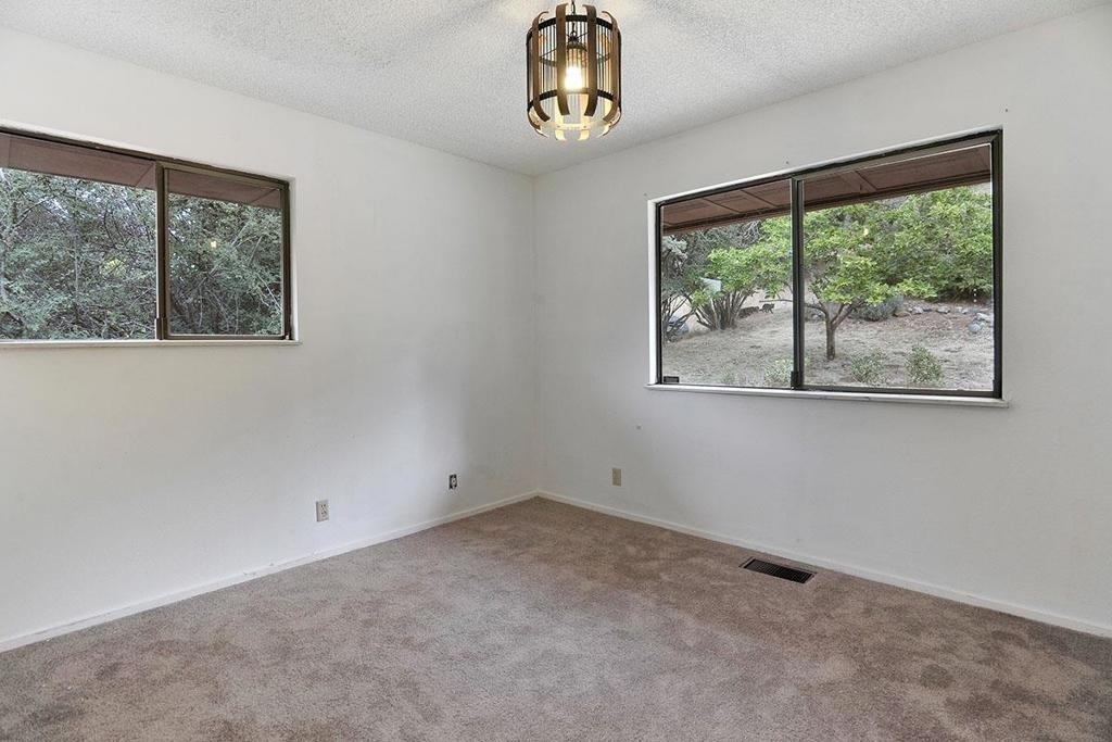 722 Southview Way - Photo 28