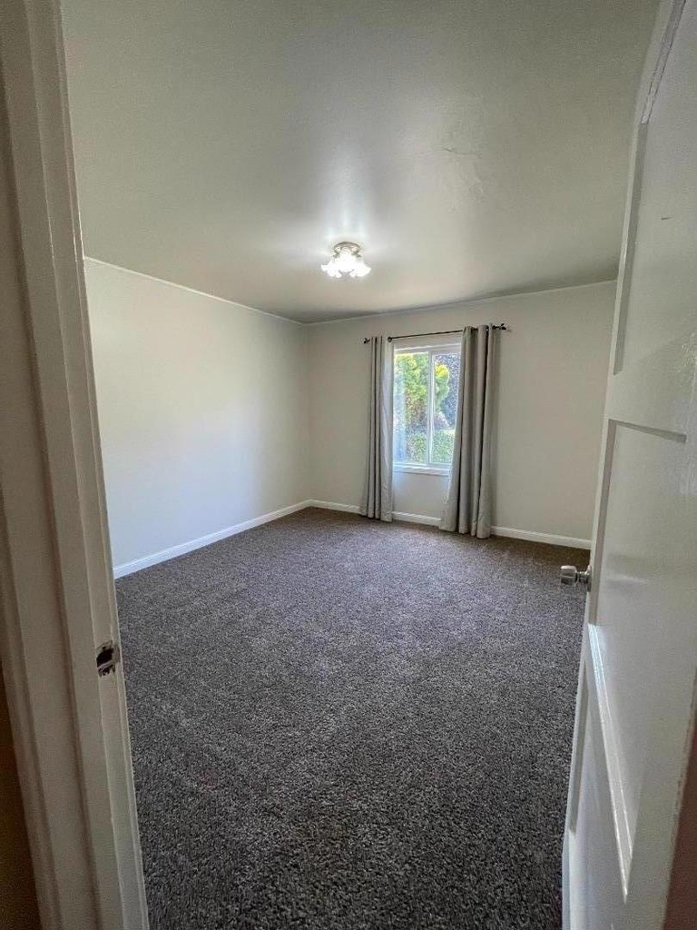 627 Midway Avenue - Photo 19