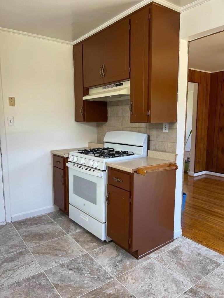 627 Midway Avenue - Photo 23