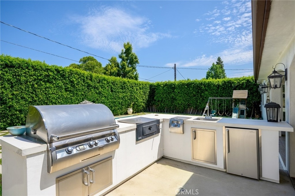 4624 Lasheart Drive - Photo 37