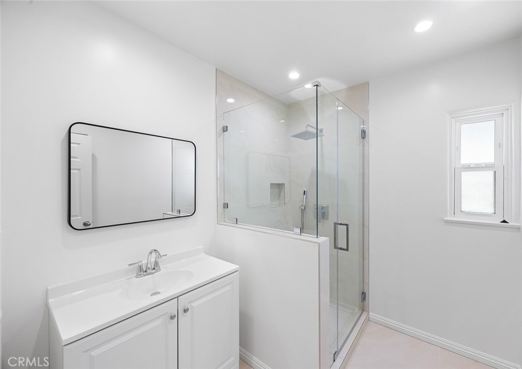 826 E Olive Avenue - Photo 4
