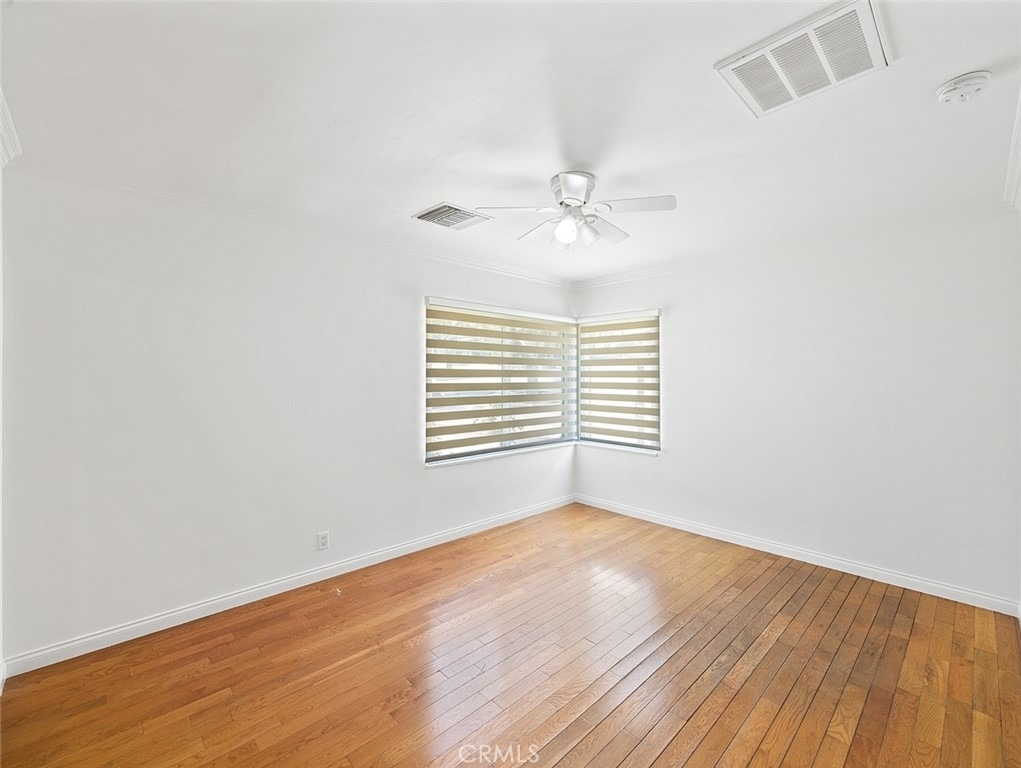 826 E Olive Avenue - Photo 3