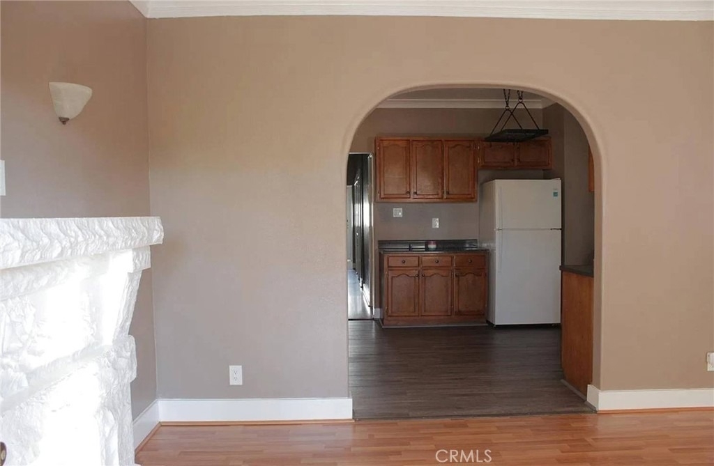 610 Brittania Street - Photo 3