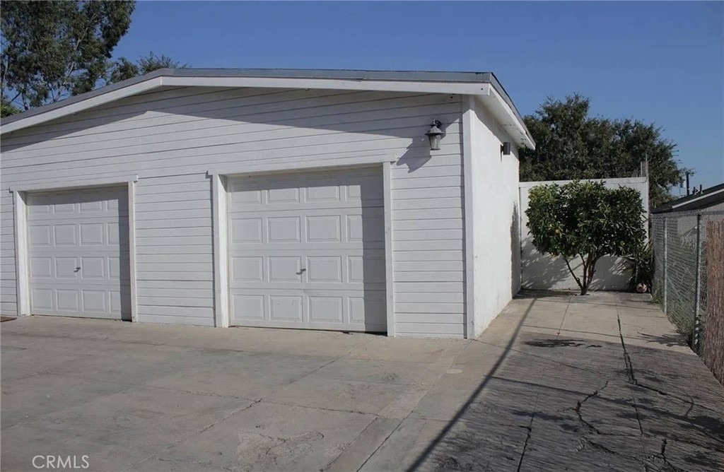 610 Brittania Street - Photo 21