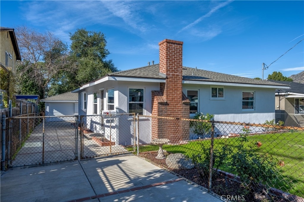 10931 Mcvine - Photo 0