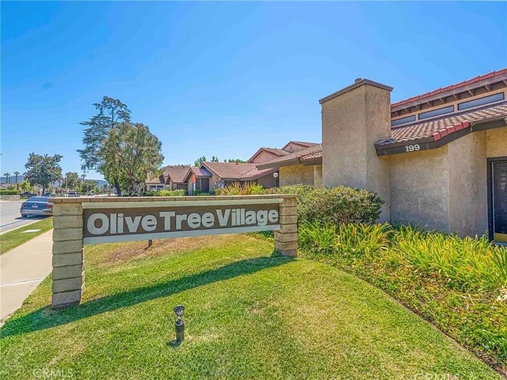 189 S Hollenbeck - Photo 16