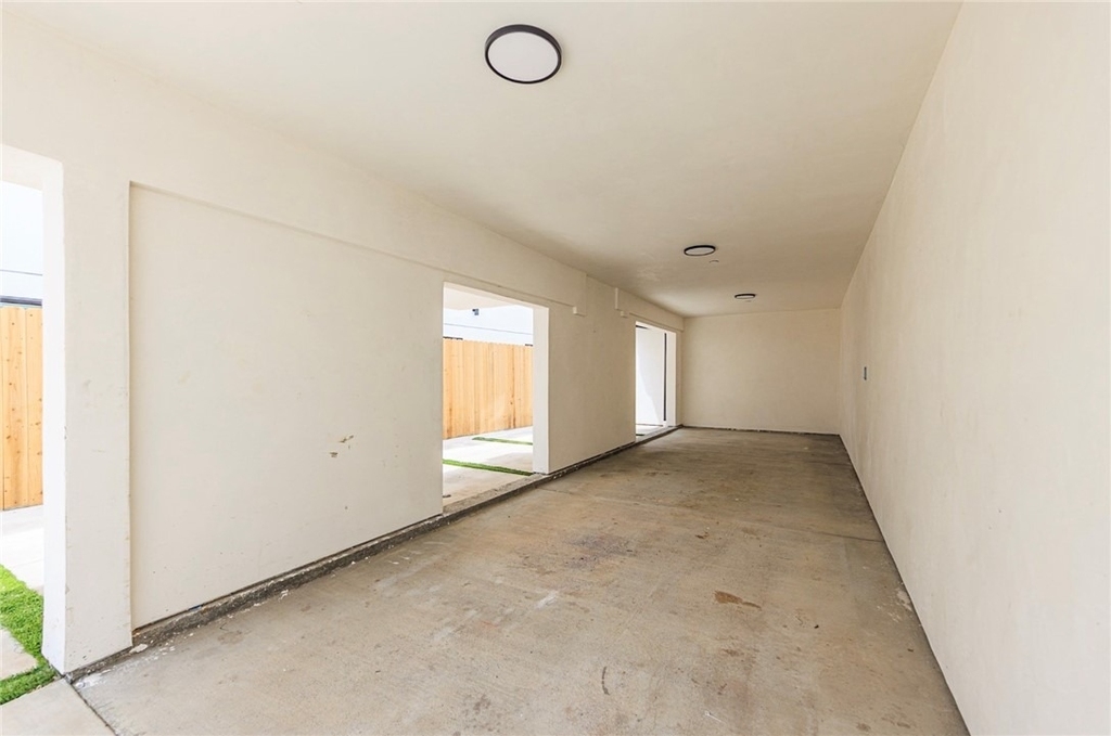 1013 S Citrus Avenue - Photo 5