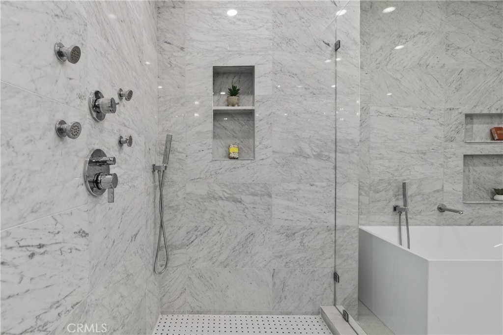 4844 Biloxi Avenue - Photo 48