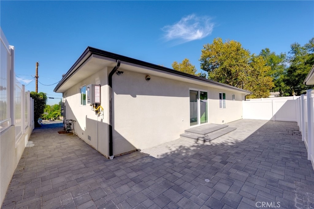 10902 Tujunga Canyon - Photo 20