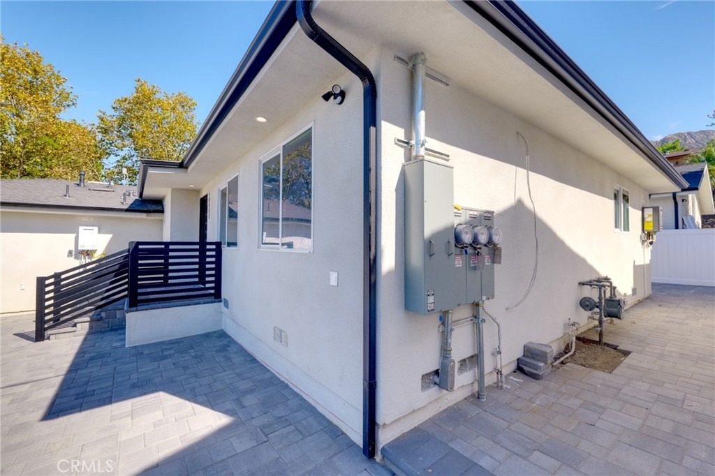 10902 Tujunga Canyon - Photo 21